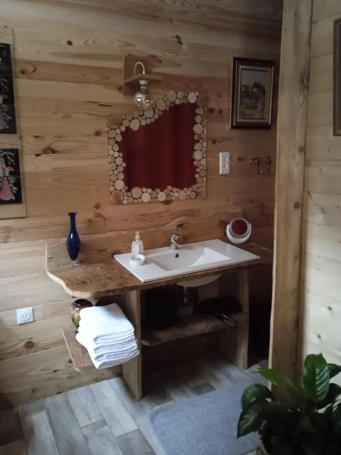 Chalet Cricri Domaine De La Mamounette Champclause
